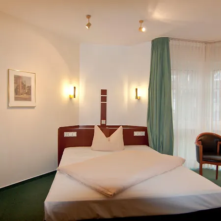 Parkhotel Unter den Linden-2